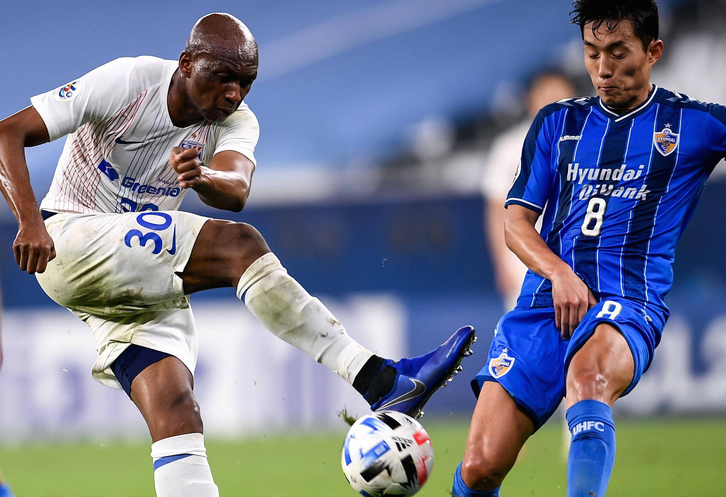 亚冠赛程吃紧；明尼苏达森林狼关键时刻远射贴柱；引发热议；阵容厚度经受考验的简单介绍