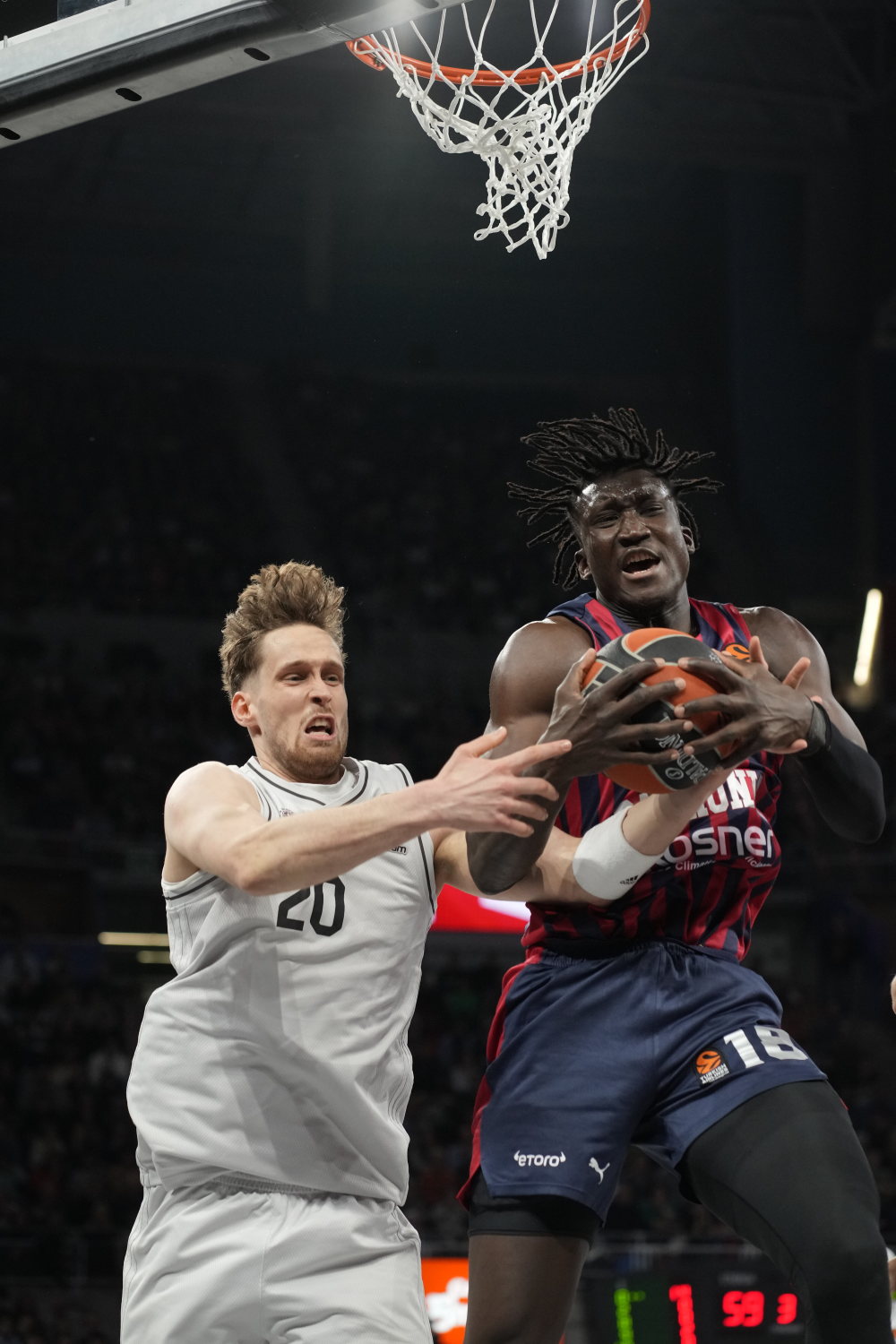 关于巴黎圣日耳曼迎欧篮联关键赛，窗口期外线爆发，话题不断，阵容厚度经受考验的信息