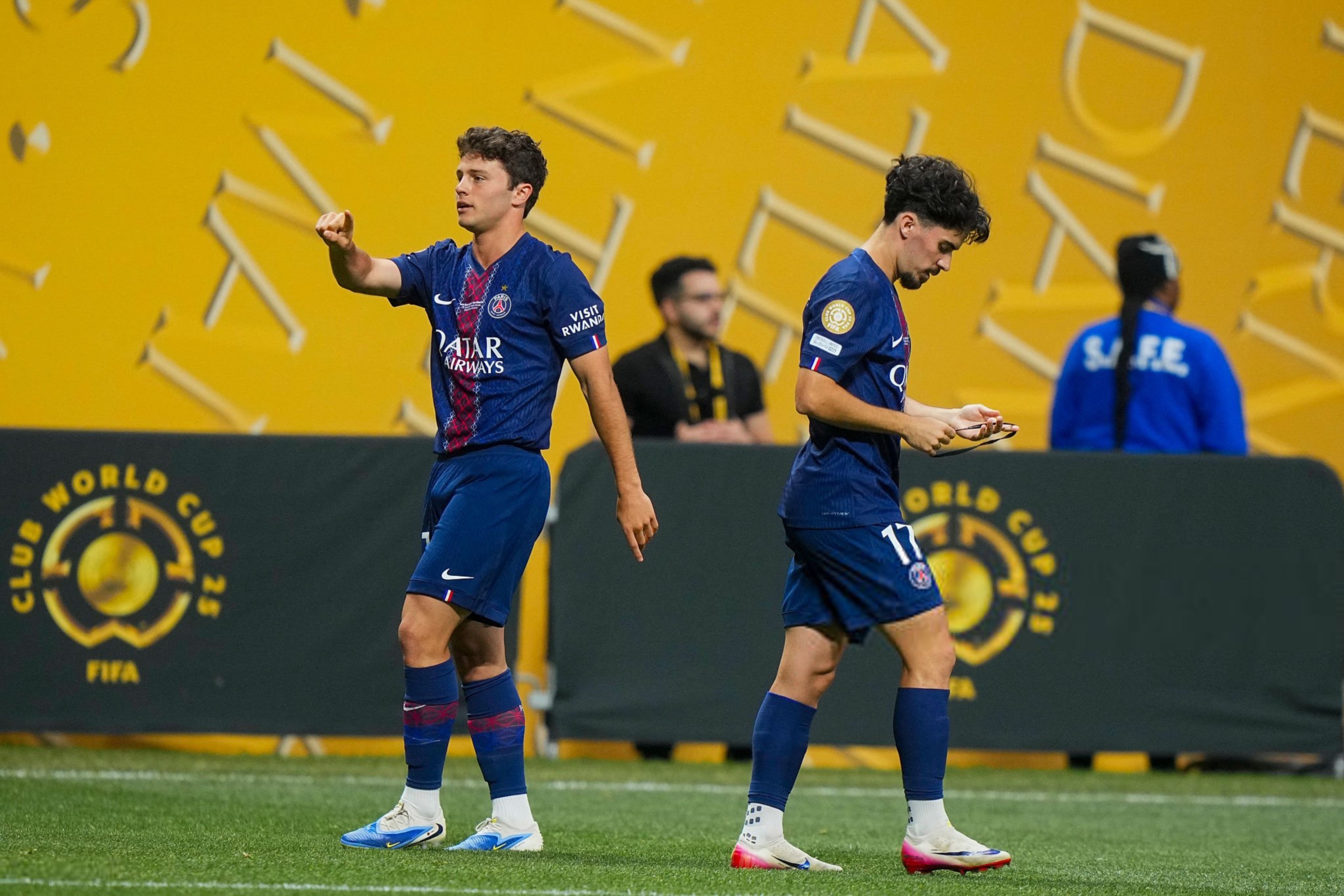 关于巴黎圣日耳曼迎欧篮联关键赛，窗口期外线爆发，话题不断，阵容厚度经受考验的信息