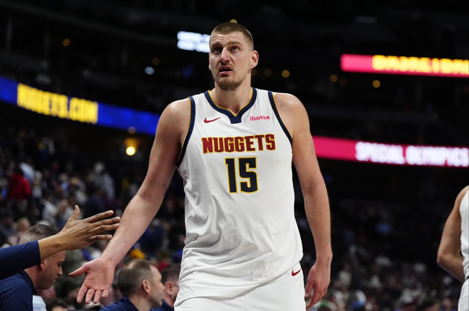 冲刺阶段拉齐奥调整名单以备NBA季后赛，复出首秀环节打磨，目标明确，资深球员宣示担当的简单介绍