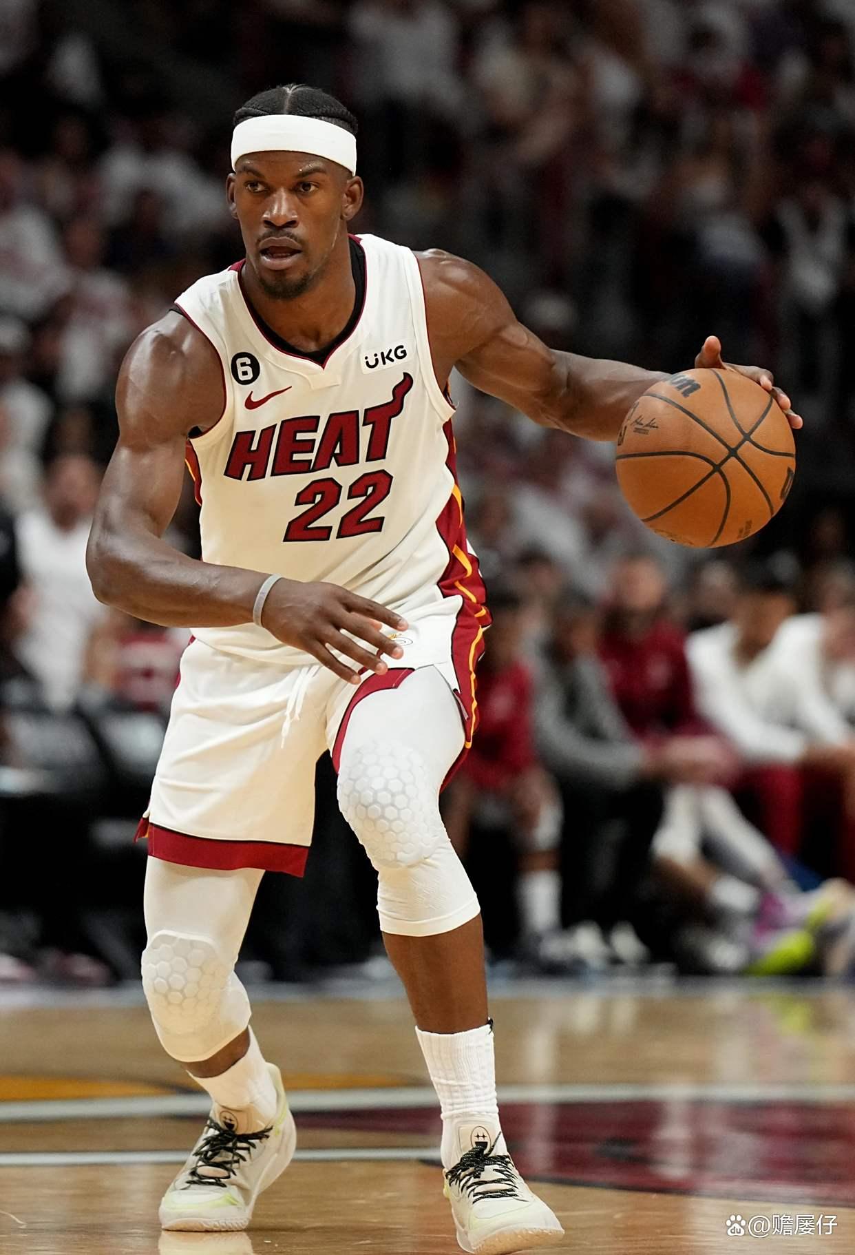 包含里程碑夜迈阿密热火回应争议，法国杯赛后刷纪录，压力陡增，阵容厚度经受考验的词条